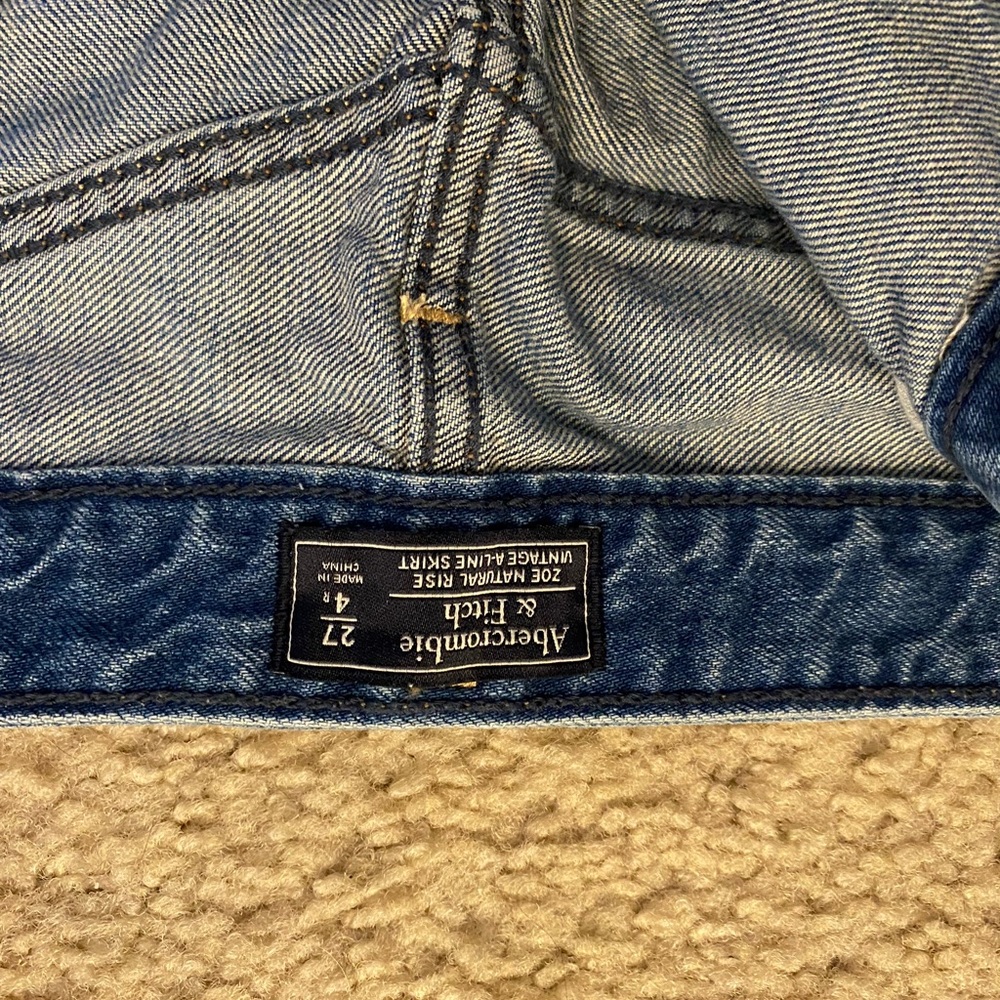 Abercrombie denim skirt - lightly worn